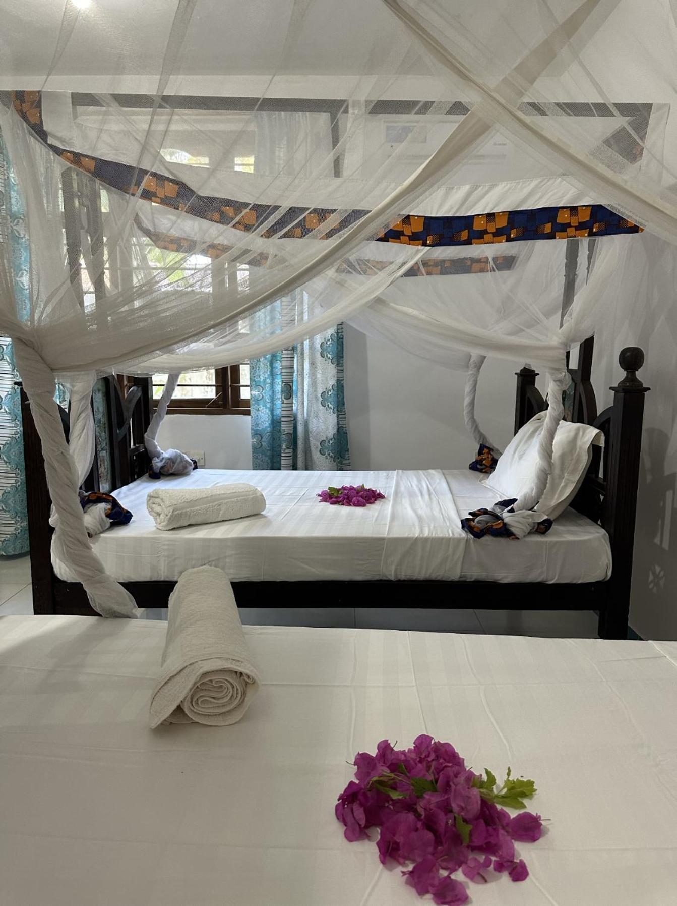 Khadija Kiwengwa Apartment ภายนอก รูปภาพ