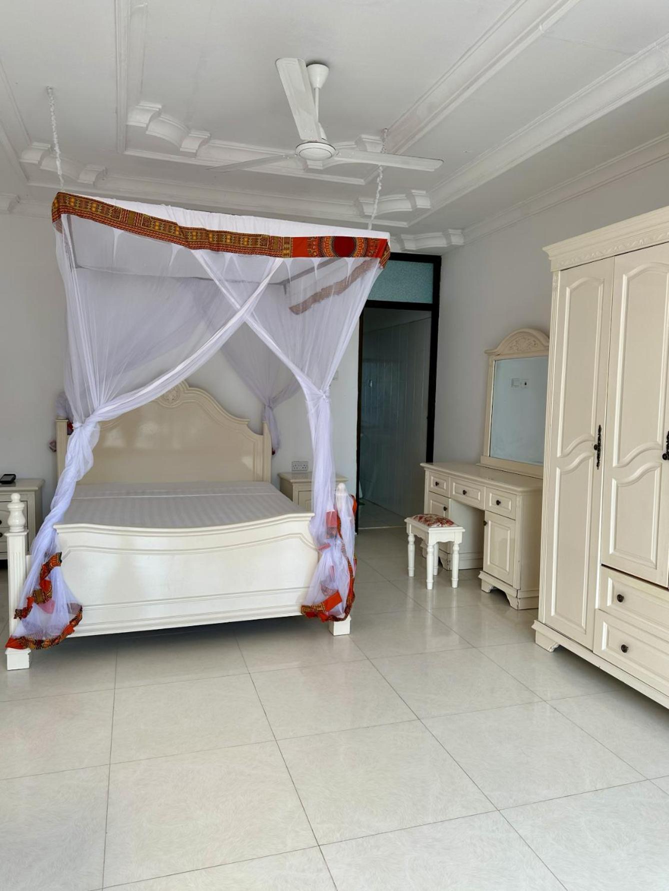 Khadija Kiwengwa Apartment ภายนอก รูปภาพ